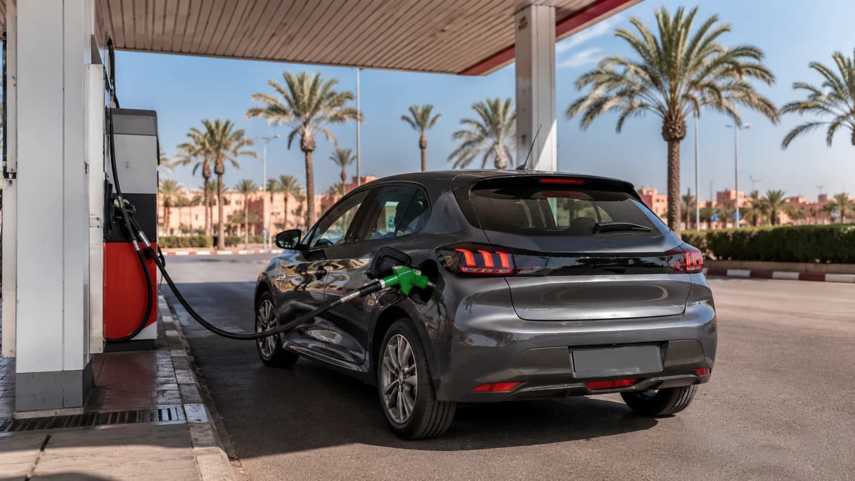 Politiques de carburant pour la location de voiture à Agadir : Plein-Plein et ce qu'il faut confirmer